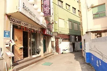 Hotel D Plan Backpackers Pusan 2*,  Jižní Korea