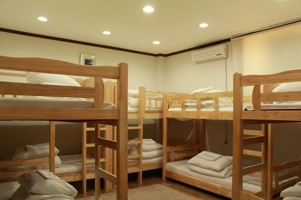 Hotel D Plan Backpackers Pusan