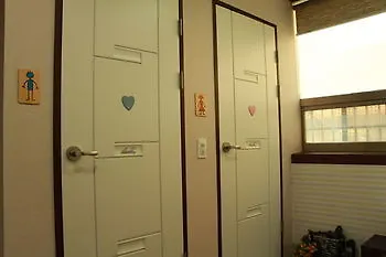 D Plan Backpackers Hotell Busan